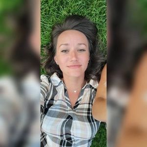 Meet your Posher, Ania